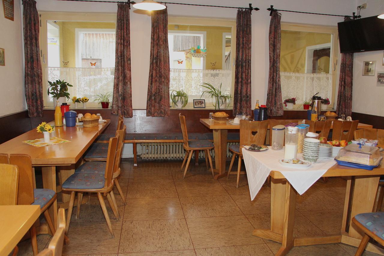 Hotel Bayerischer Hof Wiesau Eksteriør bilde